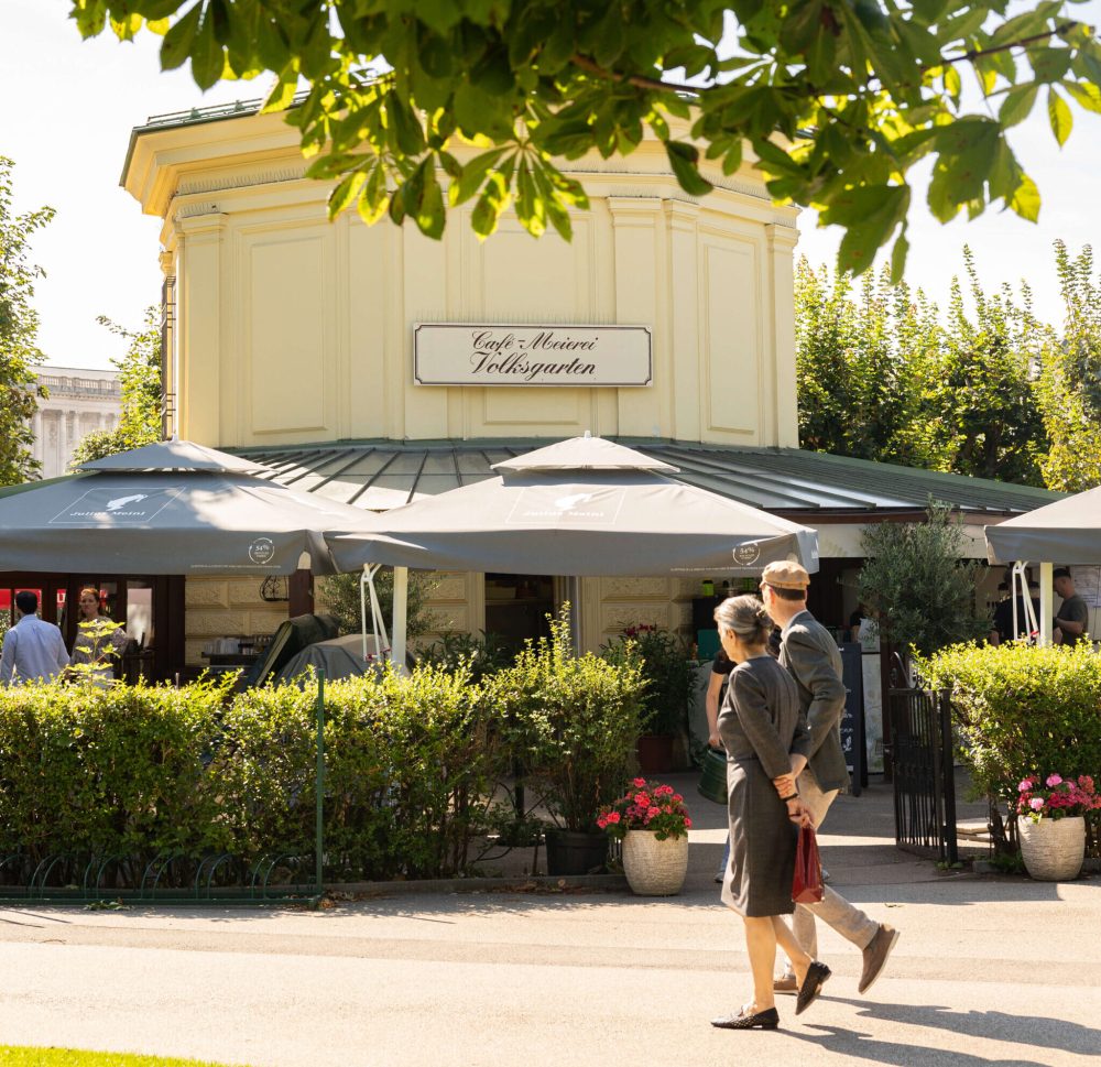 Sommerfest vor der Sommerpause in der Meierei im Volksgarten